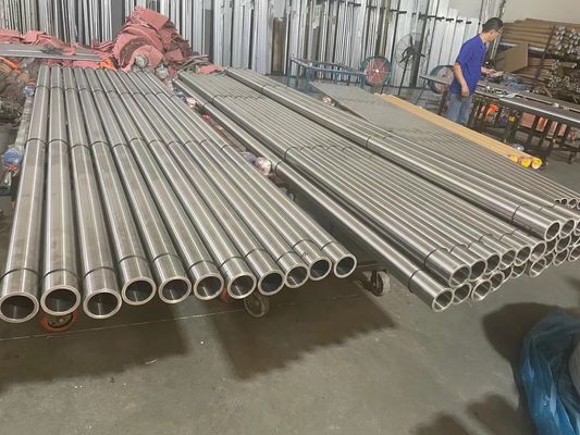 Légère barre creuse en alliage d'aluminium, finition de surface polie 1000 mm - 8000 mm