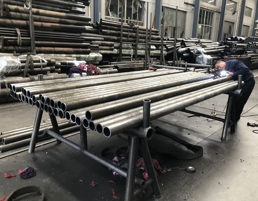 Tubes en acier inoxydable affinés sur mesure, tuyaux en acier affinés durables